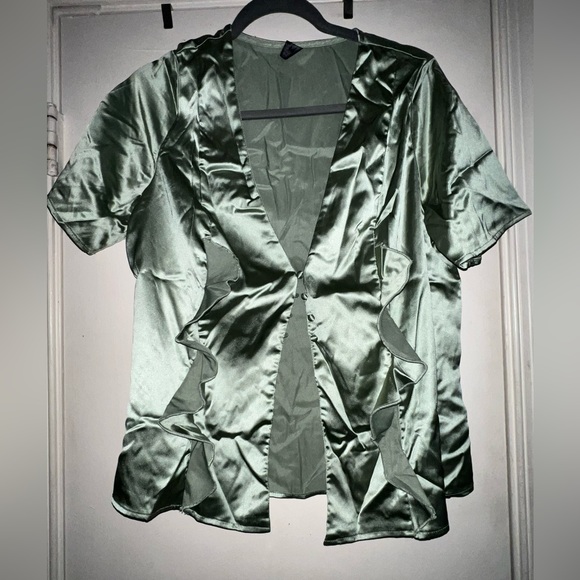 Plus Button Front Ruffle Trim Satin Top - Picture 3 of 4